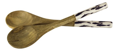 Fish salad servers serving - /,