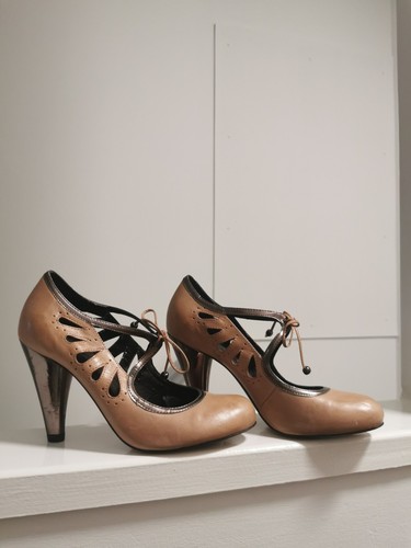 Kurt geiger beige - , and