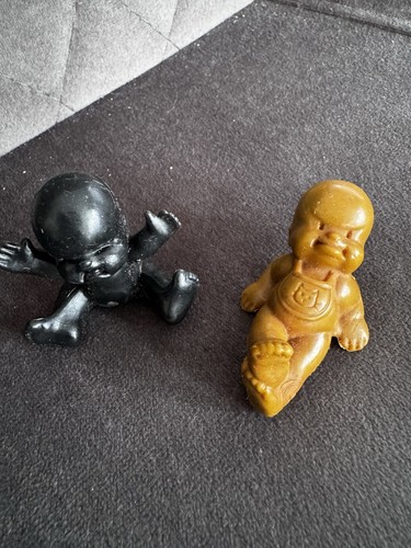 Vintage ethnic tiny - baby, dolls