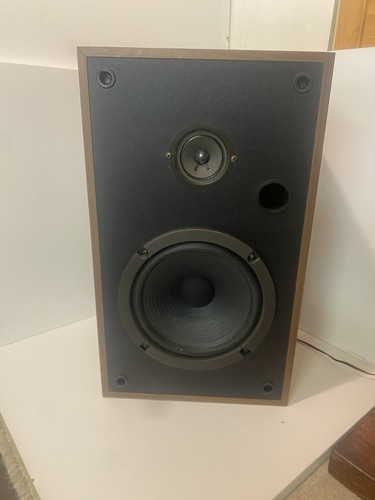 Pioneer mid 80s speakers - mid,