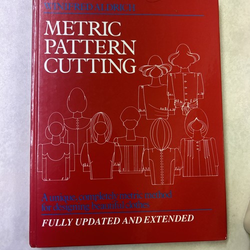Metric pattern cutting - metric, by