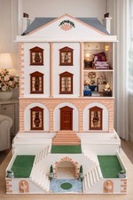 Dolls House