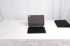 Magic Keyboard for 10.9in iPad 10th Gen Magnetic Keyboard UK Layout w/Trackpad