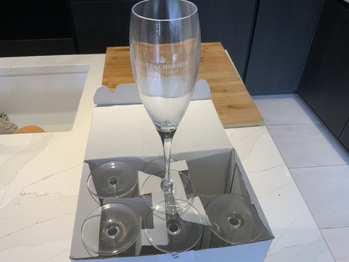 Moet chandon x6 flutes - chandon,