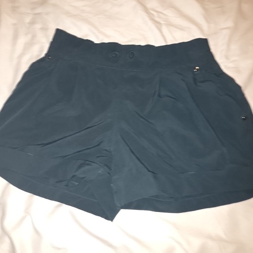 Lululemon shorts women 4 - lululemon,