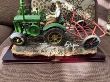 Juliana Collection Tractor