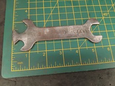 QUALCAST VINTAGE LAWNMOWER