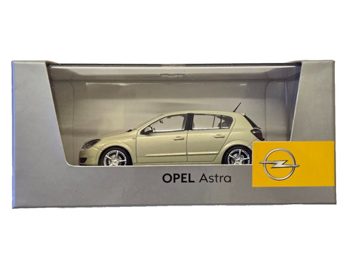 Minichamps opel astra door - 5,