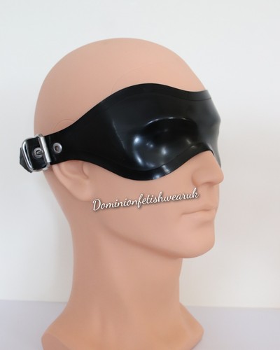 Medium large latex blindfold - latex,