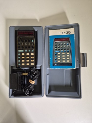 Hewlett packard 35 - packard, hp-35