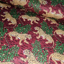 100% Print Cotton Ditsy Floral Fabric Dress Craft Quilting Material By Meter 44"