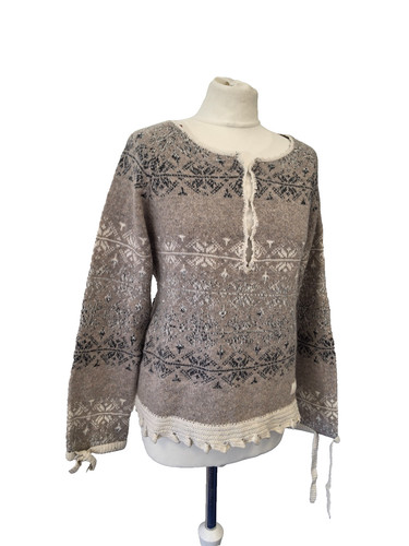Odd molly brown lambs wool - odd,