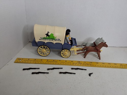 Playmobil 1976 wagon 1974 - 1976,