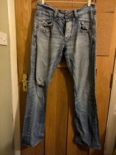 Mantaray Distressed carpenter