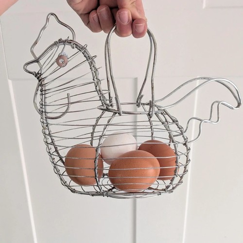 Wire chicken egg - chicken, basket
