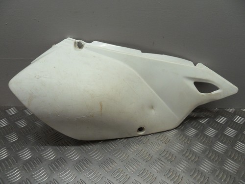 Genuine suzuki drz - 400, rear