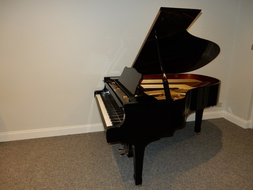 Yamaha silent grand - yamaha,