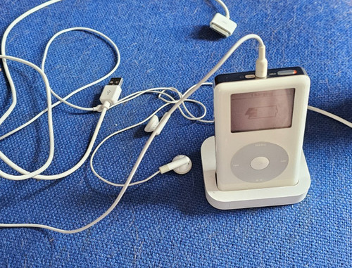 Apple ipod classic 4th - ipod,