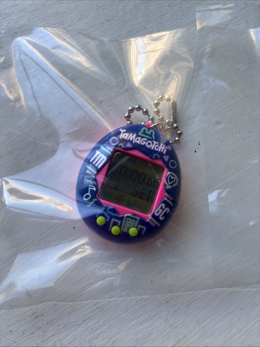 Neon light tamagotchi - neon, virtual