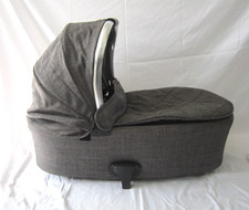 Mamas & Papas Carrycot Flip