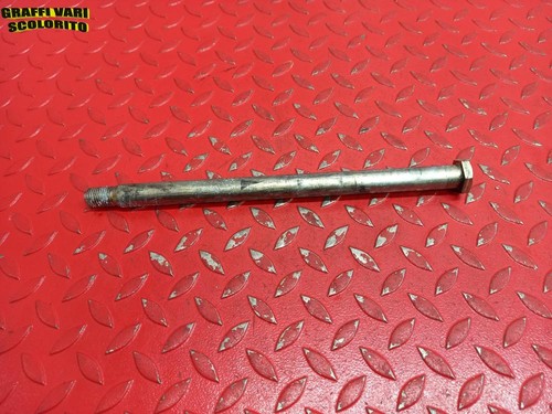 Front wheel pin yamaha - front,