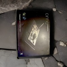 Wacom Cintiq Companion Hyrbid (DTH-A1300) Tablet PC - 16Gb memory 48.5wh battery