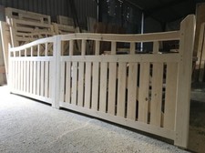 Wooden Driveway Gates Near Me Timber Picket Arched Top The Victorian Picket Gate