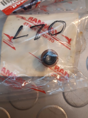 Yanmar genuine part - -, valve