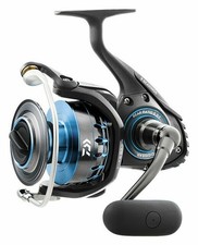 Daiwa Saltist 4500 5.6:1 Saltwater 8BB Spinning Reel NEW
