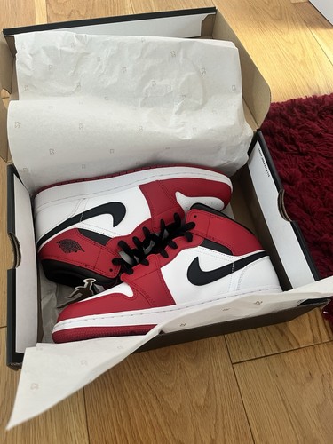 Air jordan mid - jordan,