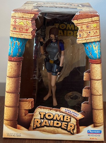 Tomb raider lara croft - tomb,