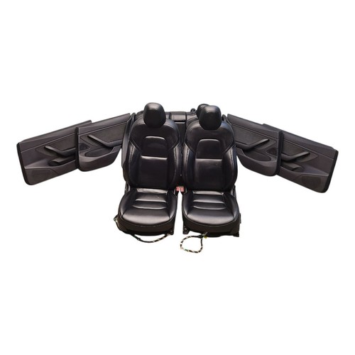 Tesla model set seats - 3, of