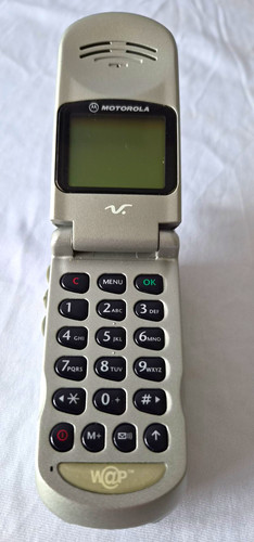 Vintage motorola v50 silver - vintage,