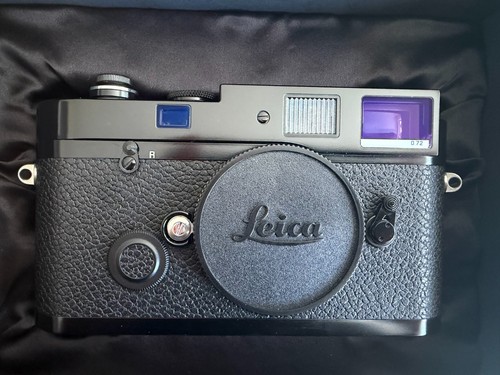 Leica black paint - leica,