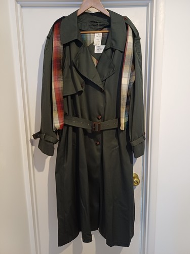 Bnwt vintage green trench - green,