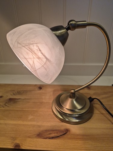 Antique brushed bronze effect - brushed,