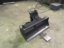 Mini Digger 39" tilting grading bucket for 1 to 1.9 ton excavators  c/w pins