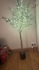Light twig tree - twig,