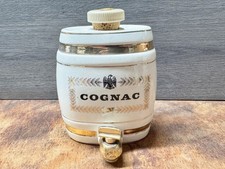 VINTAGE WADE ROYAL VICTORIA