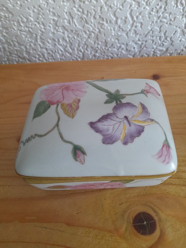 Vintage floral design - vintage, trinket