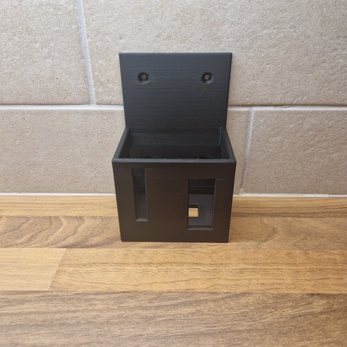 Snap battery charger - on,