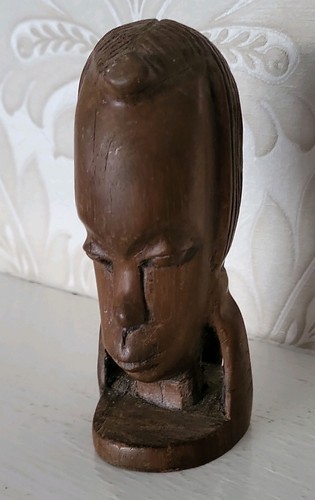 Vintage hand carved african - vintage,,