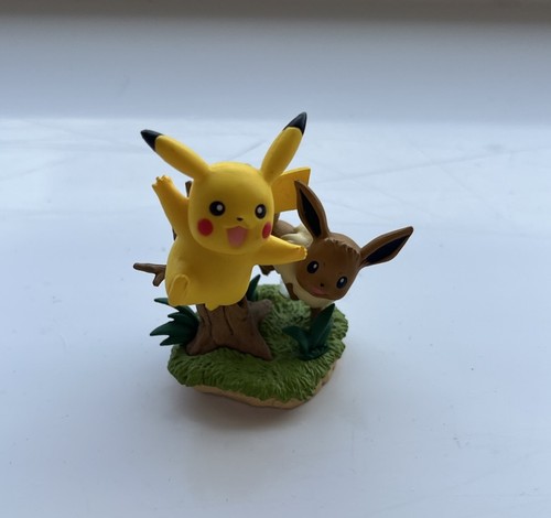Pokemon pikachu eevee - &,