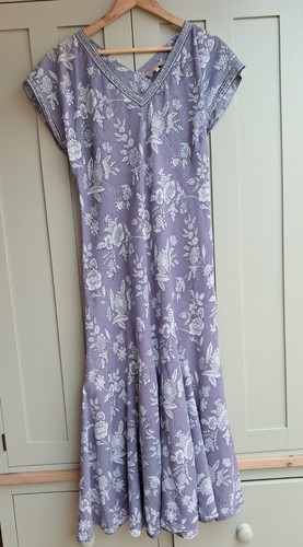 Gorgeous full length grey - gorgeous,,
