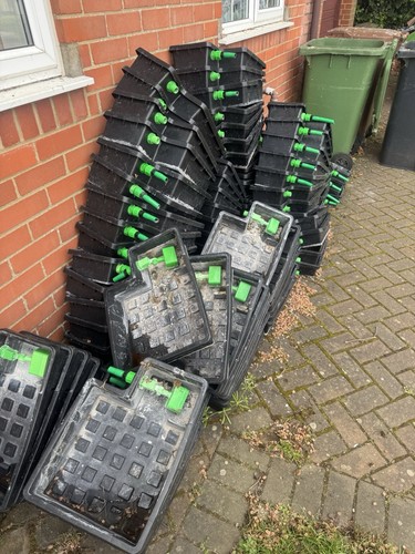 Easy feed self watering - feed,