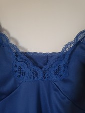 ladies vintage full slip size