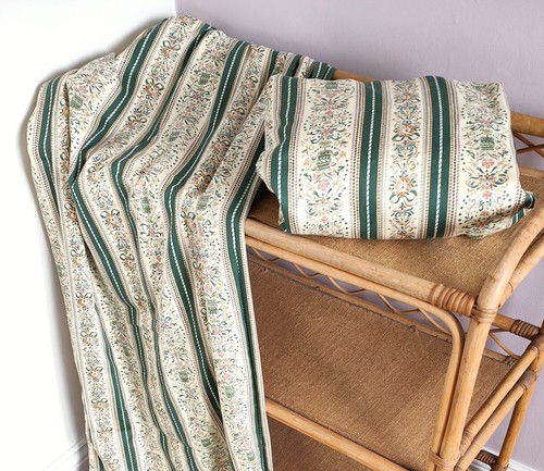 Vintage long drop floral - vintage,