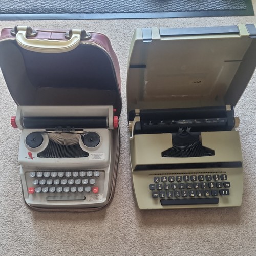 Petite portable typewriter - 2x,
