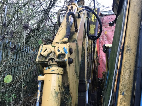 Ford 550 back actor backhoe - 550,