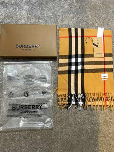 Burberry 100 cashmere plaid - burberry,